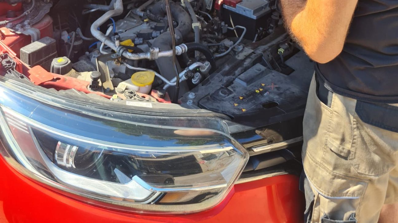 changement electrique, de phare et optique avec le garage lc services a sanary